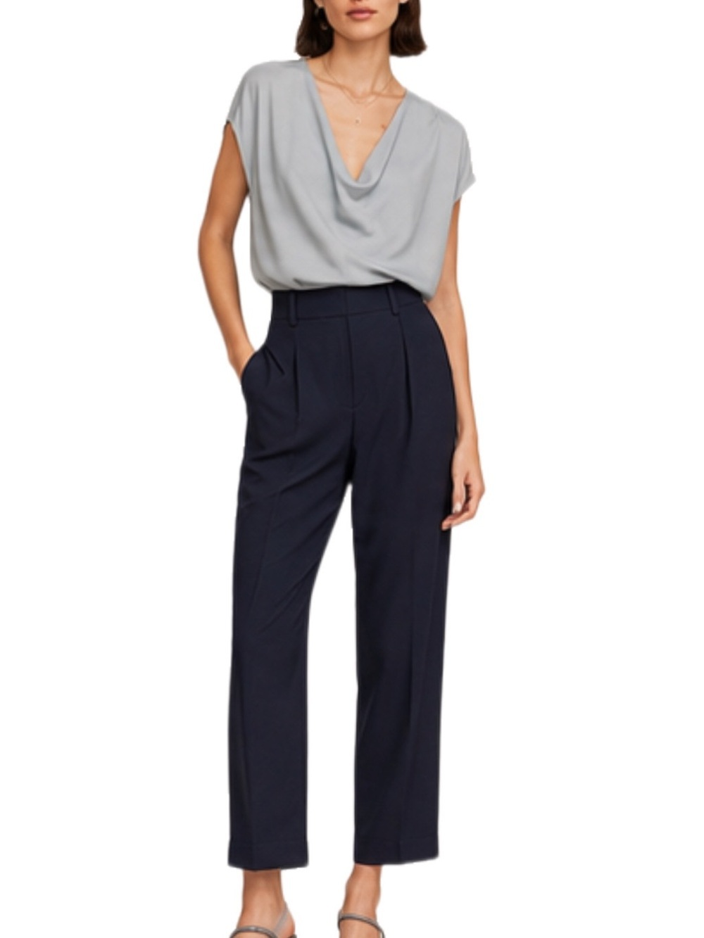 VINCE Mid-Rise Tapered Pull-On Pant Size 2